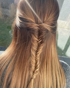 Frisur Fischgrätenzopf